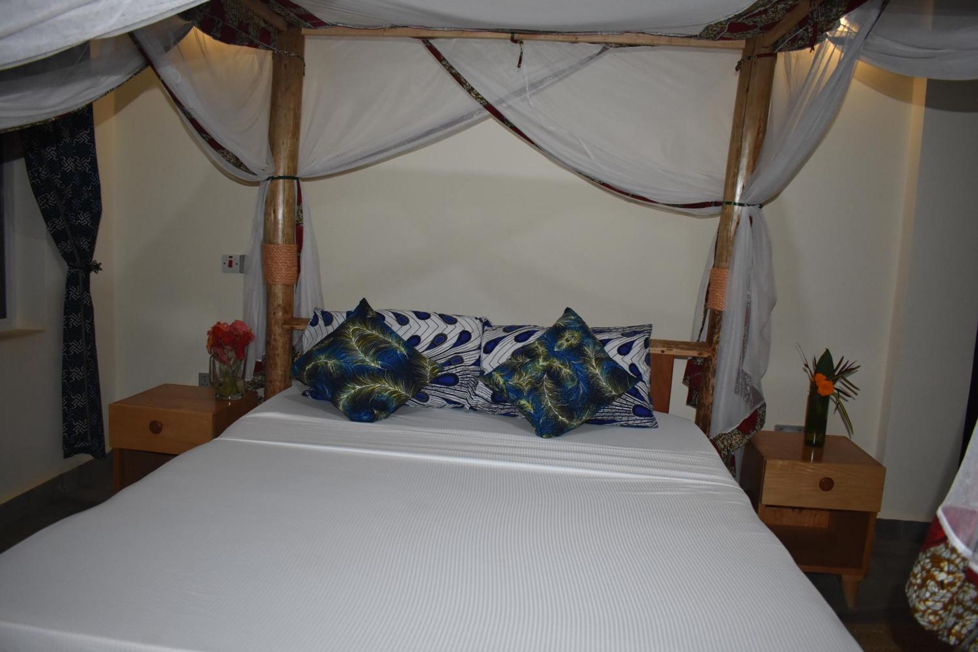 Kilimanjaro Accommodation Msaranga Esterno foto